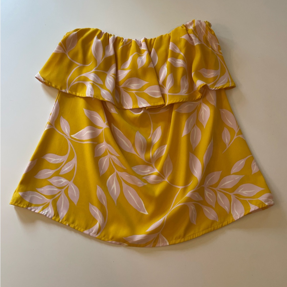 Yellow strapless top, NWT